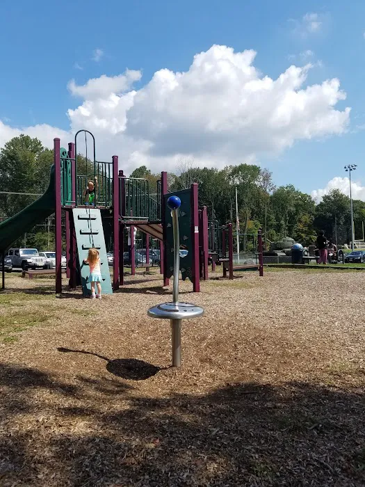 Veterans Memorial Park Picture 6