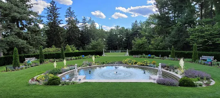 Greenwood Gardens Picture 1
