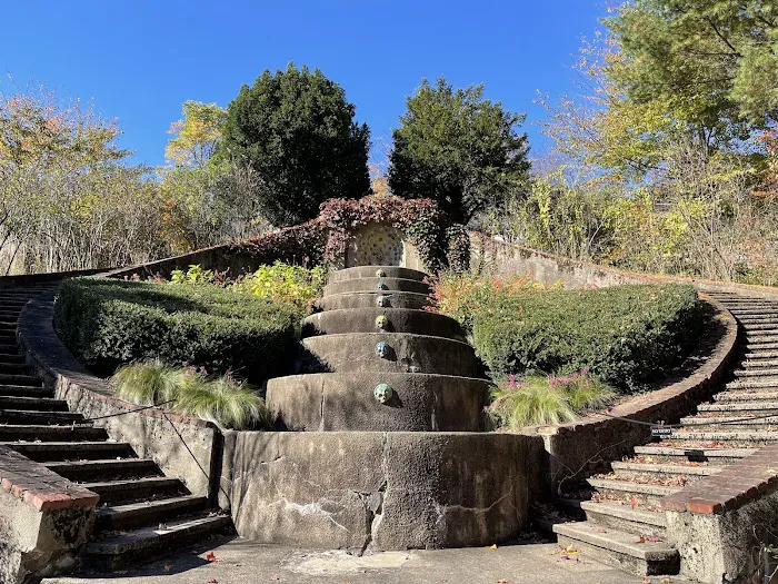 Greenwood Gardens Picture 8