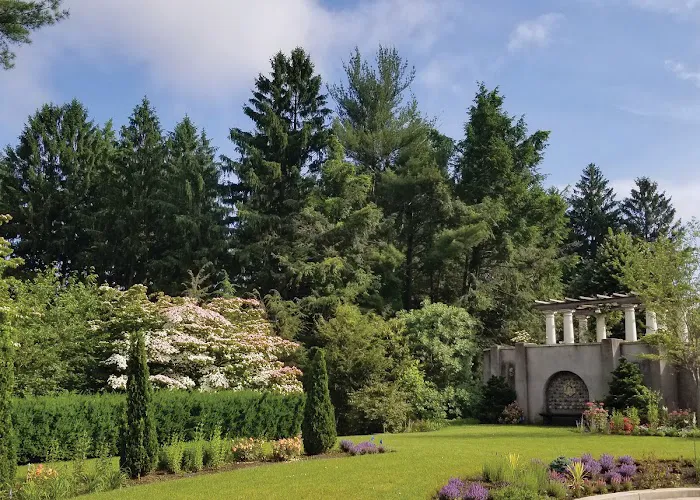 Greenwood Gardens Picture 10
