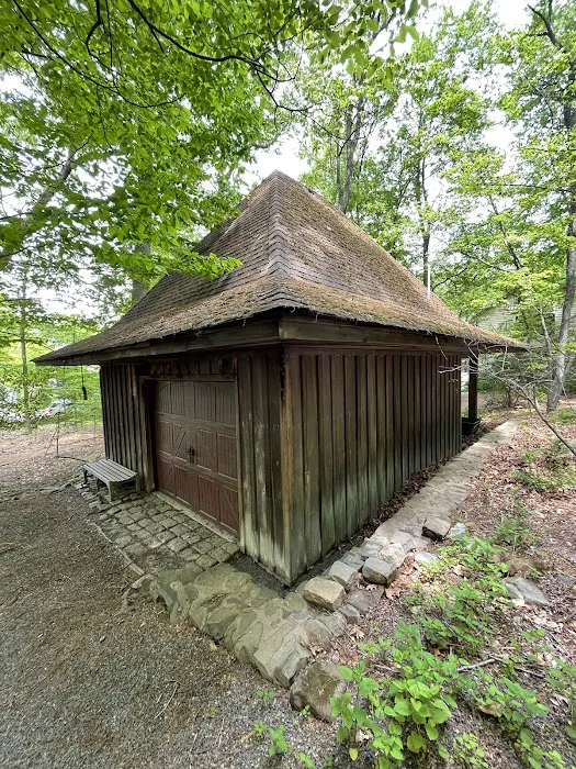 Cora Hartshorn Arboretum and Bird Sanctuary Picture 1