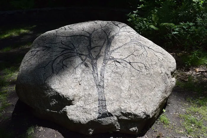 Cora Hartshorn Arboretum and Bird Sanctuary Picture 6