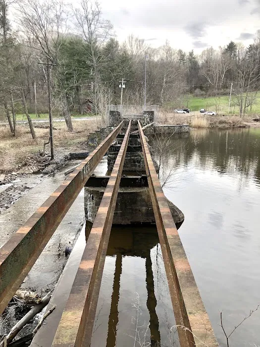 Old Dam Bridge Crossing Picture 3
