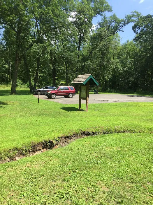 Union County Passaic River Picnic Area Picture 9