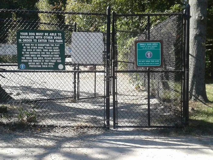 Small Dog Area Picture 1