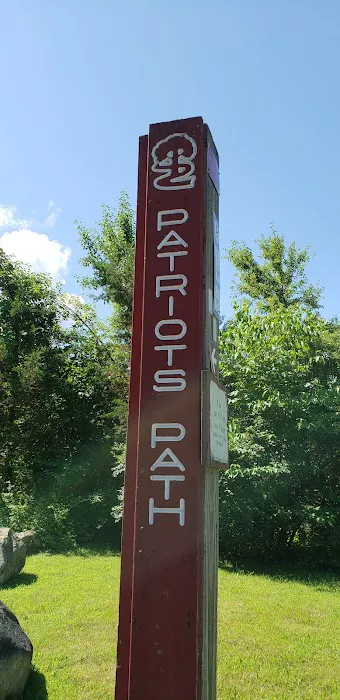 Patriots' Path - 1976 Section Picture 10