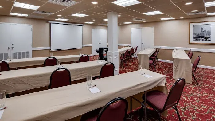 Best Western Plus Morristown Inn Picture 2