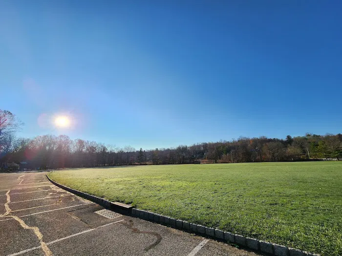 Loantaka Brook Reservation Picture 7