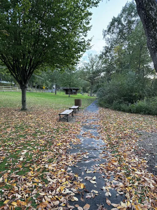Burnham Park Picture 10