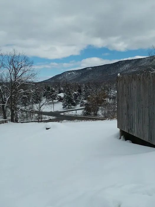 Appalachian Motel Picture 2