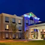 Holiday Inn Express & Suites Chester-Monroe-Goshen by IHG