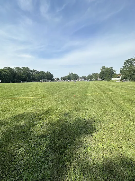 Laurel Crest Park Picture 3