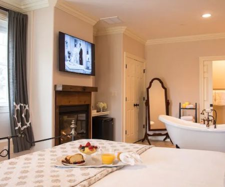 Caldwell House Bed and Breakfast
