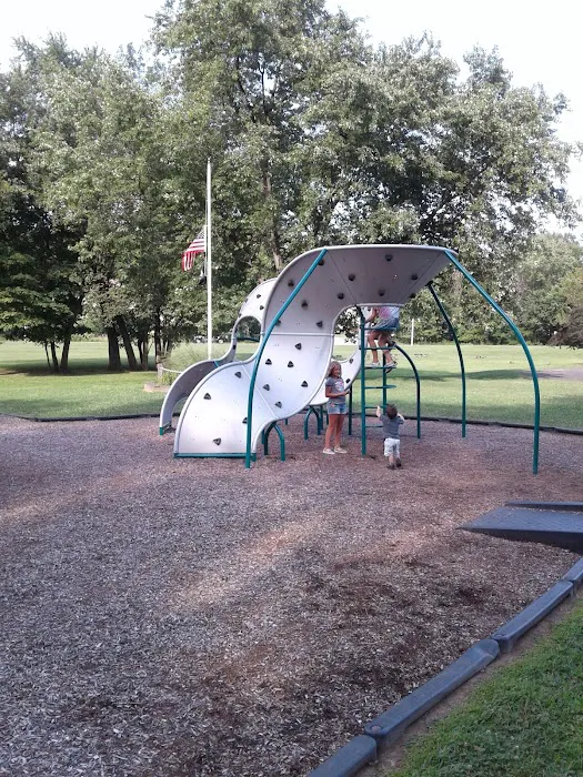 Vern Allen Park Picture 3