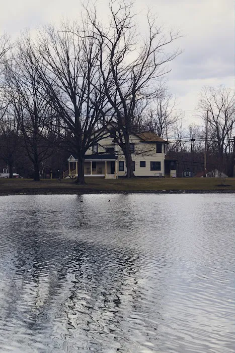 Riverlight Park Picture 6