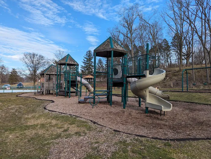 Riverlight Park Picture 1