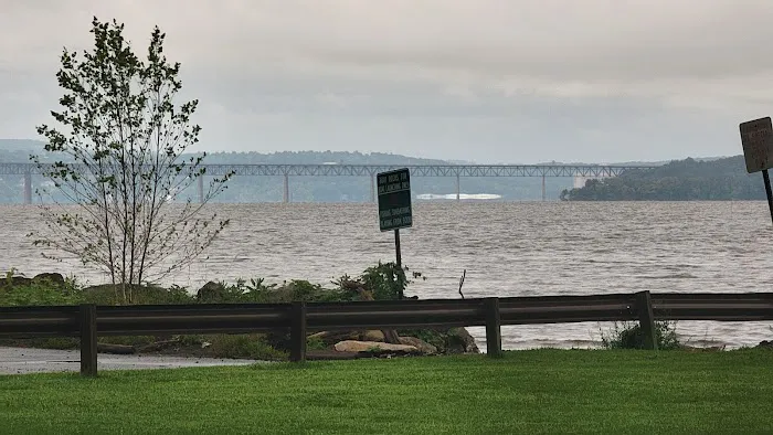Donahue Memorial Park Picture 7