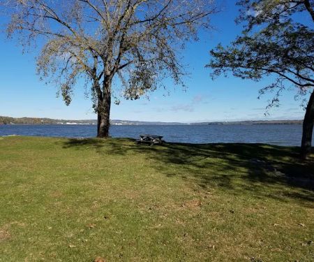 Donahue Memorial Park