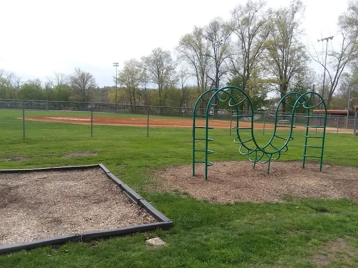 Mays Field Picture 5