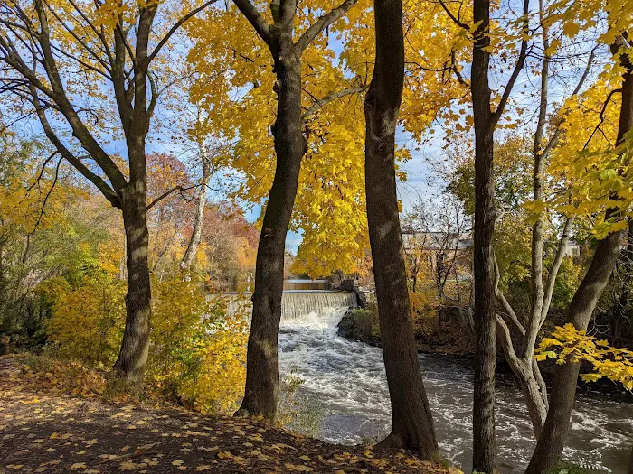 Fishkill Overlook Falls Picture 7