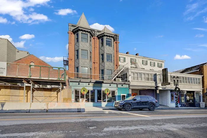 Beacon Hotel (Short term rental) Picture 6