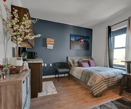 Beacon Hotel (Short term rental)
