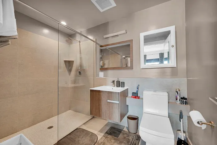 Beacon Hotel (Short term rental) Picture 7