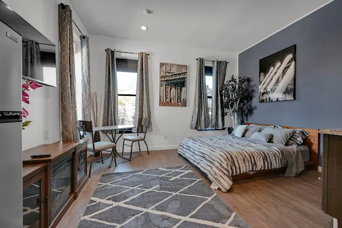Beacon Hotel (Short term rental) Picture 9