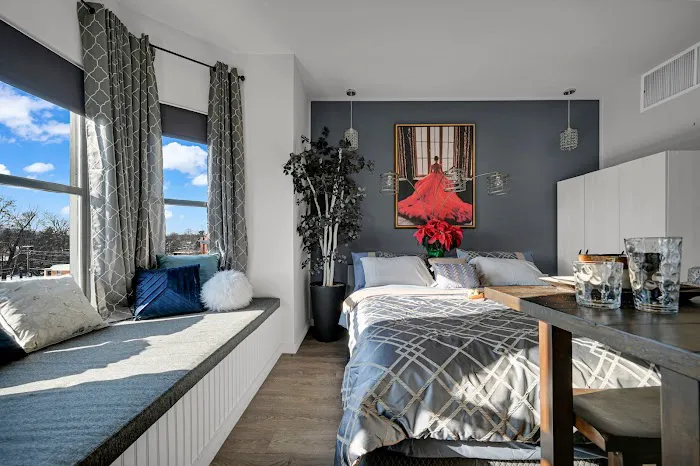 Beacon Hotel (Short term rental) Picture 3