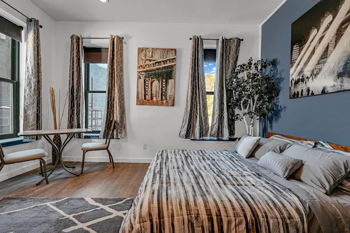 Beacon Hotel (Short term rental) Picture 8