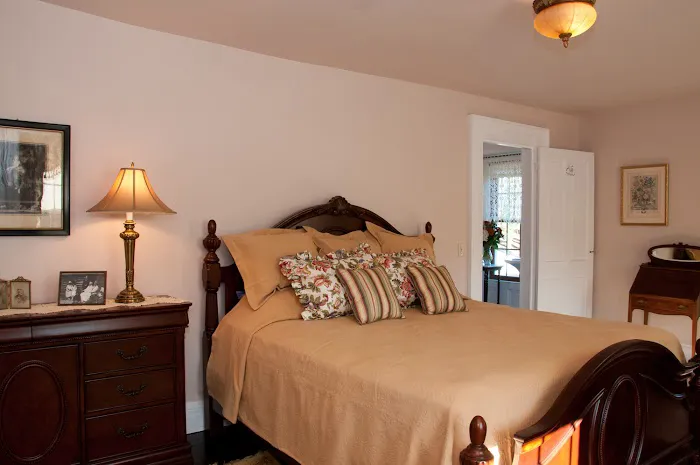 Brinckerhoff Inn Bed & Breakfast Picture 8
