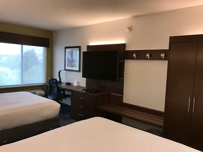 Holiday Inn Express Fishkill-Mid Hudson Valley by IHG Picture 9