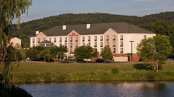 Hilton Garden Inn Poughkeepsie/Fishkill Picture 1