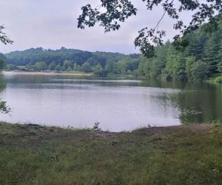 Housatonic Valley Rail Trail Access Point