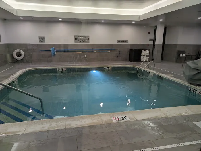 Courtyard Danbury Picture 3
