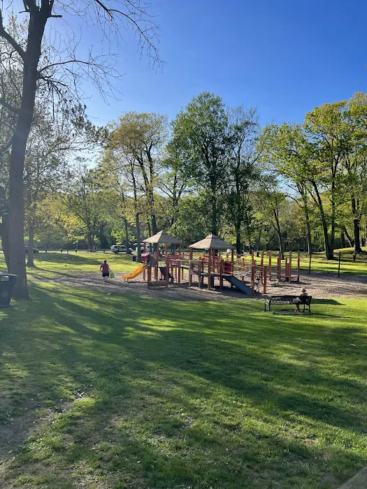 Beardsley Park Picture 1