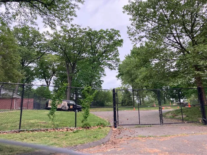 Beardsley Park Picture 3