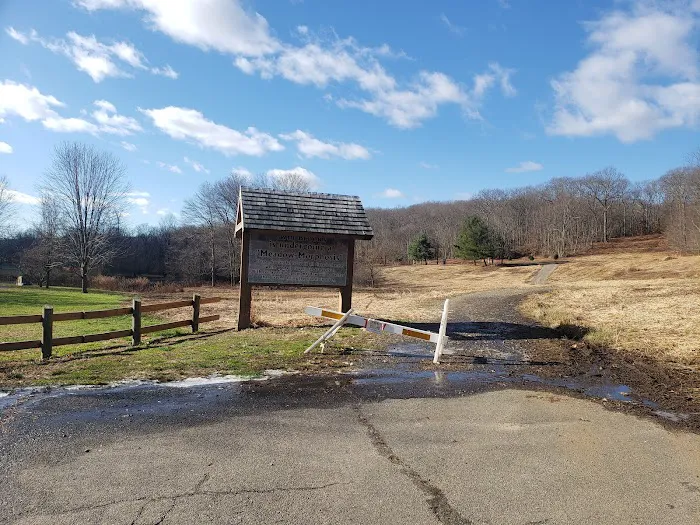Twin Brooks Park - Parking Lot Picture 6