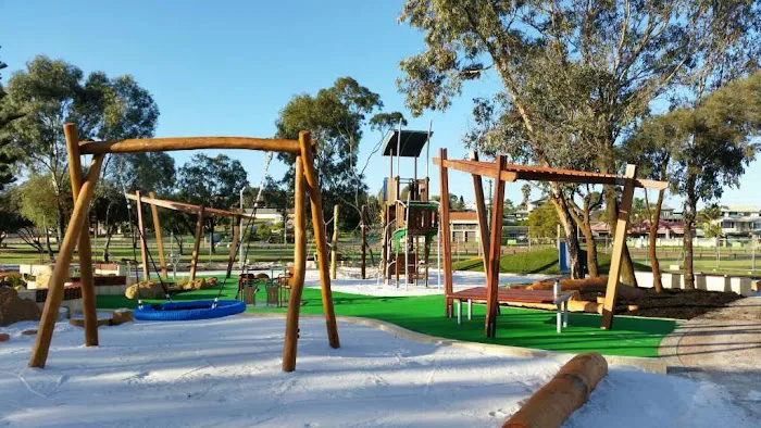West End Park Picture 4