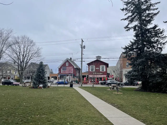 Sherman Town Green Picture 2