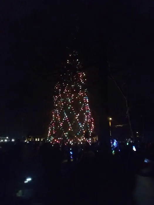 Jennings Garden Picture 2
