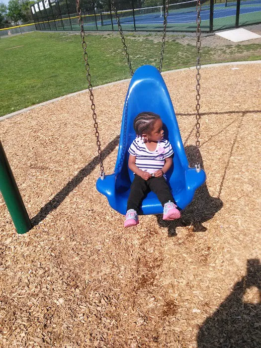 Ellsworth Park Picture 9