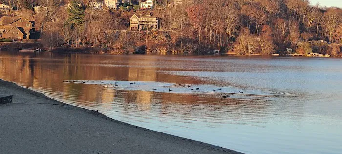 Candlewood Town Park Picture 3
