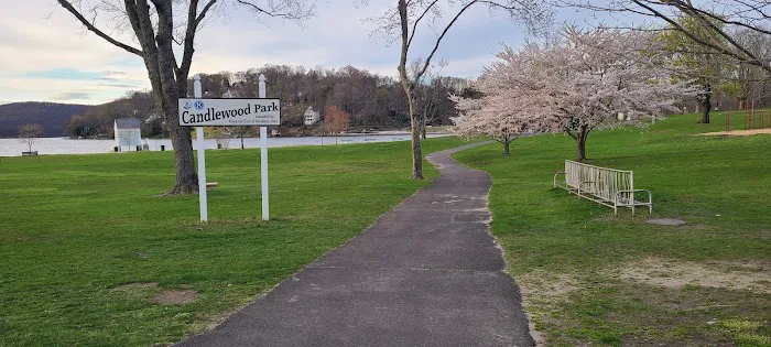 Candlewood Town Park Picture 2