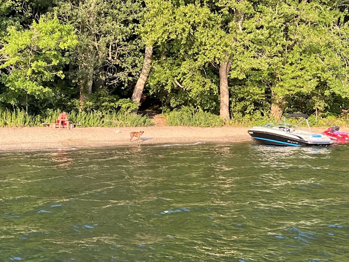 Thor Island on Candlewood Lake Picture 9