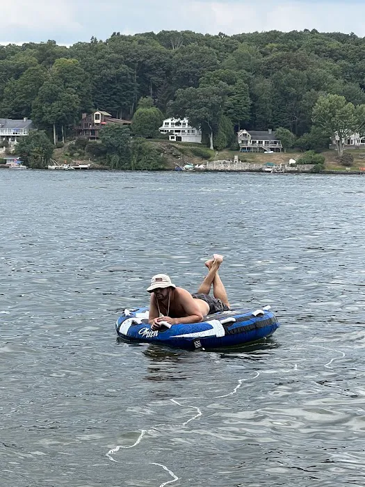 Thor Island on Candlewood Lake Picture 6