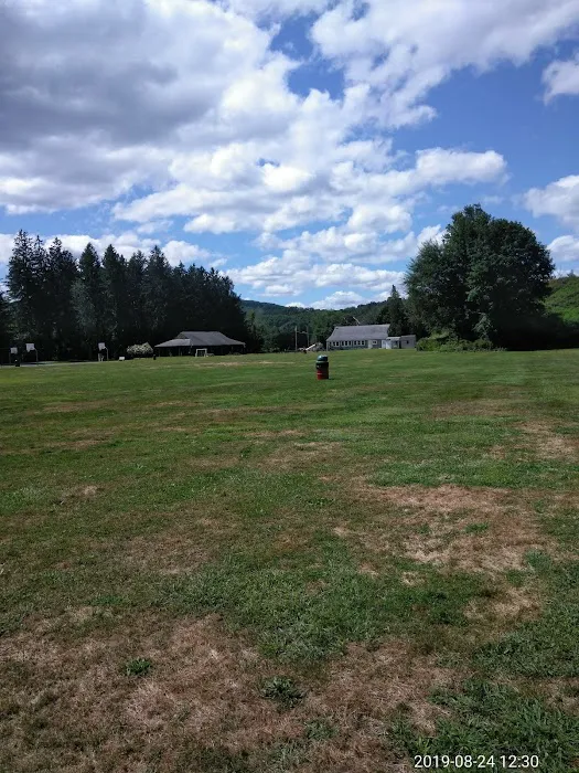 Lathrop Center at Lakeside Park Picture 6