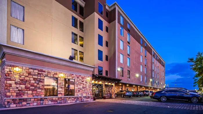 Best Western Plus Newark Airport West Picture 4
