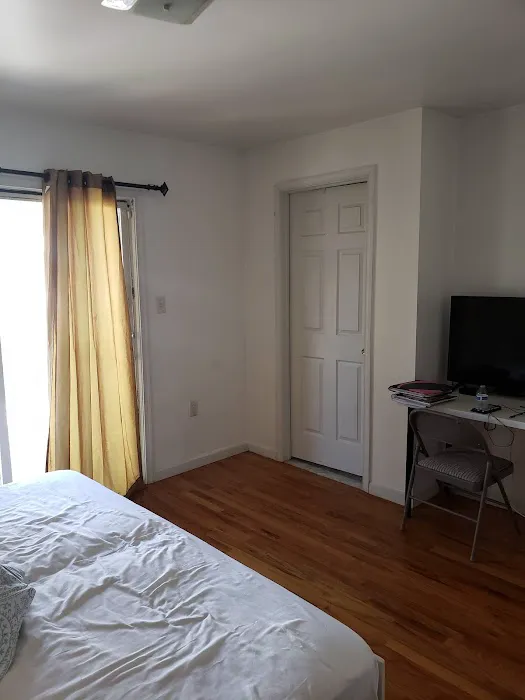 Mojoy Homesuites At Runyon Picture 5