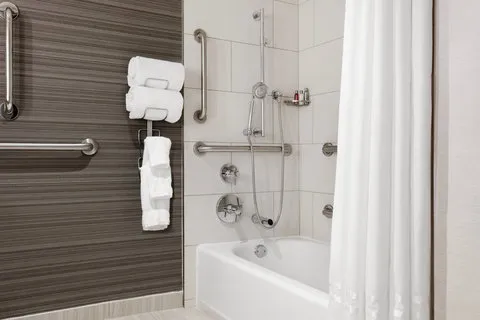 Newark Liberty International Airport Marriott Picture 3